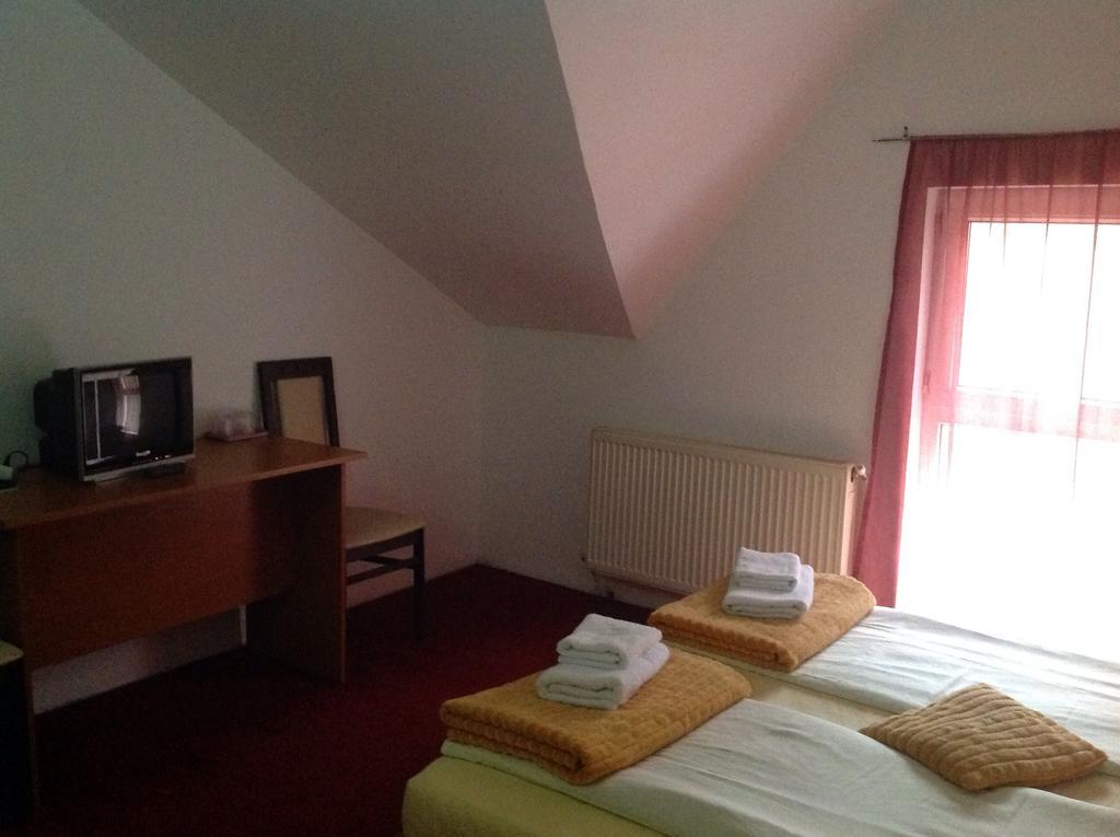 Hotel Panoramic 모네아사 객실 사진